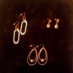3 pairs of Earrings Package - 1 Sets